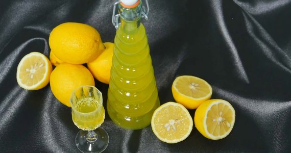 limoncello-costiera-amalfitana