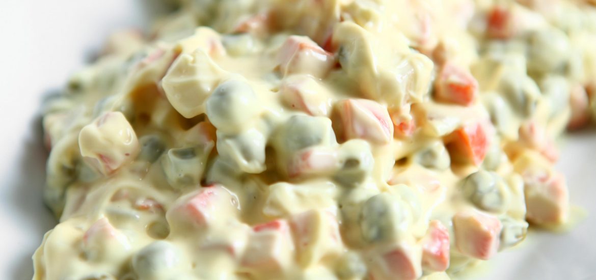 Un Antipasto Veloceo Il Tronchetto Di Natale Con L Insalata Russa