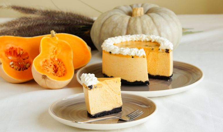 pumpkin souffle cake with oreo crumbs