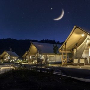 Glamping in Italia: le migliori destinazioni per un campeggio di lusso