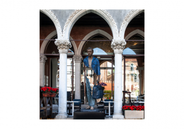 Bleu de Chine, l'opera di Bruno Cataldo in mostra a Venezia