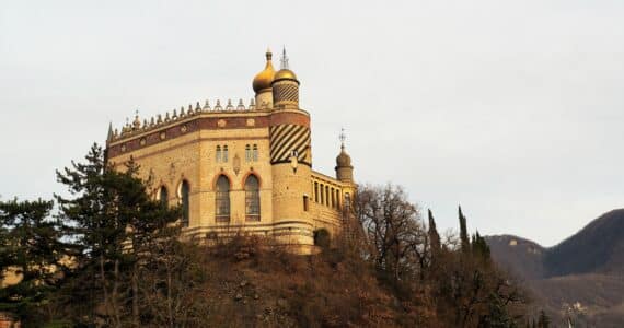 Rocchetta Mattei