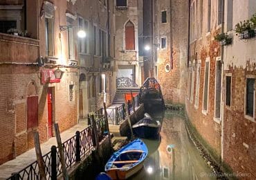 Venezia con la nebbia