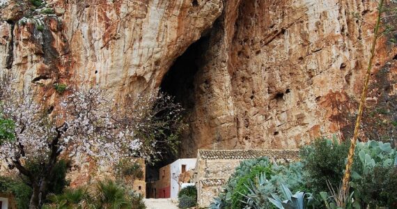 GROTTE SCURATI