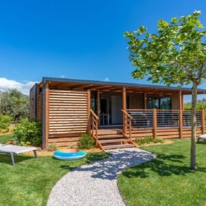 Glamping in Italia: le migliori destinazioni per un campeggio di lusso