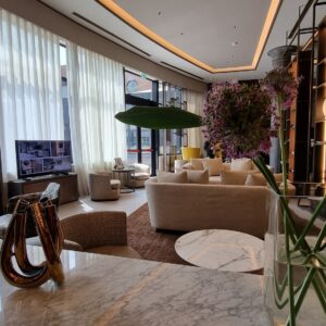 Milan Marriott Hotel: soggiorno e congressi nel cuore di Milano