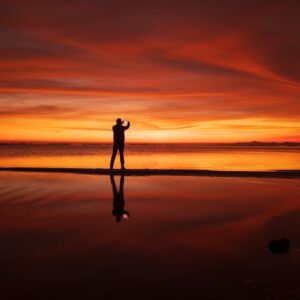Fotografare non è più ricordare: il paradosso della fotografia digitale
