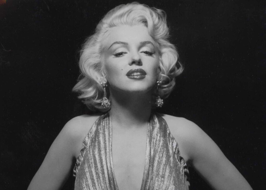 Marilyn-Monroe_film-Gli-uomini-preferiscono-le-bionde_1953