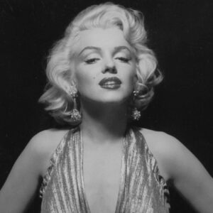 Marilyn-Monroe_film-Gli-uomini-preferiscono-le-bionde_1953