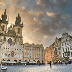 Cosa vedere a Praga in 3 giorni: itinerario tra Castello, Ponte Carlo e birrerie storiche