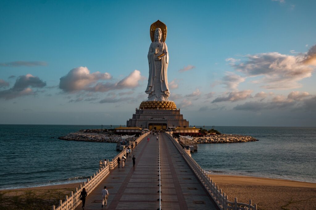 Sanya Cina @Pixabay meisheng63-scenery- ymyphoto-buddha