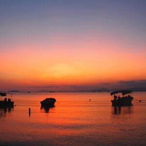 Sanya Cina @Pixabay Sanya Cina - zhangyuqiu-beach-