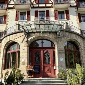 Hotel Curhouse