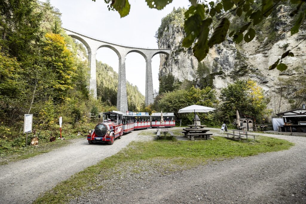Trenino Rosso dell’Albula in Svizzera