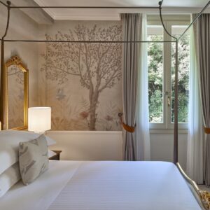 Grotta Giusti_Junior Suite_Bedroom with View