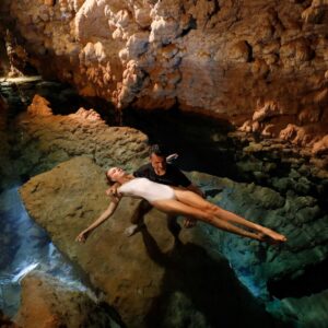 Grotta Giusti_Spa Floating in the Thermal Grotto