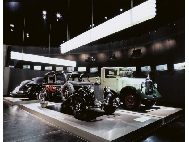 Nuovo museo Mercedes a Stoccarda