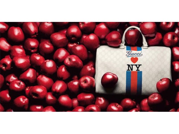 Kate Moss con la Sloaney Bag di Gucci