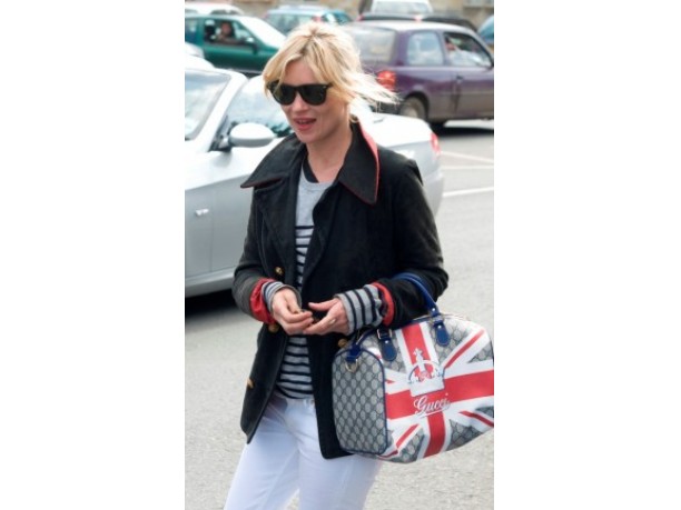 Kate Moss con la Sloaney Bag di Gucci