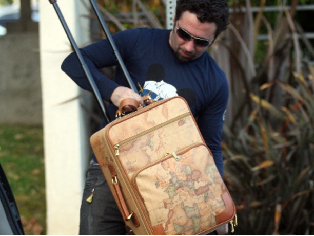 Federico Zampaglione dei Tiromancino viaggia con  1A Classe Alviero Martini