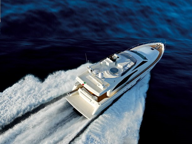 Ferretti 681