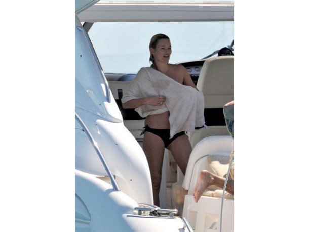 Vacanze VIP, Kate Moss a Saint Tropez
