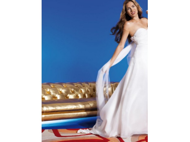 Abiti da sposa Olga Black 2009 by Giuseppe Papini