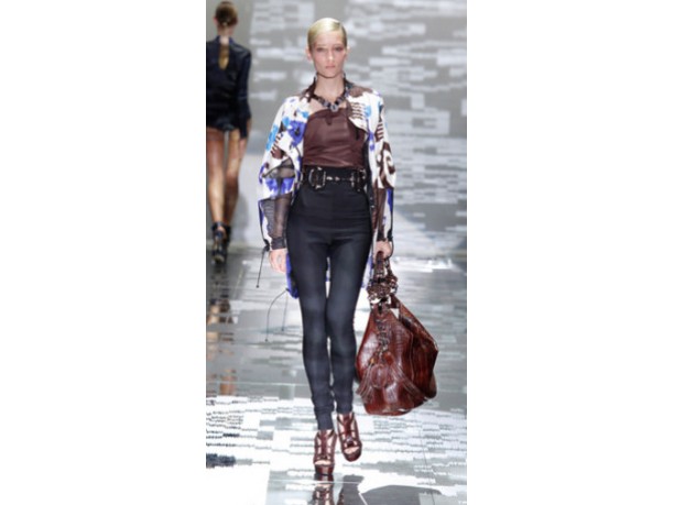 Gucci, sfilata primavera estate 2010