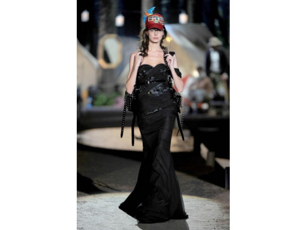 Dsquared2 donna sfilata primavera estate 2010