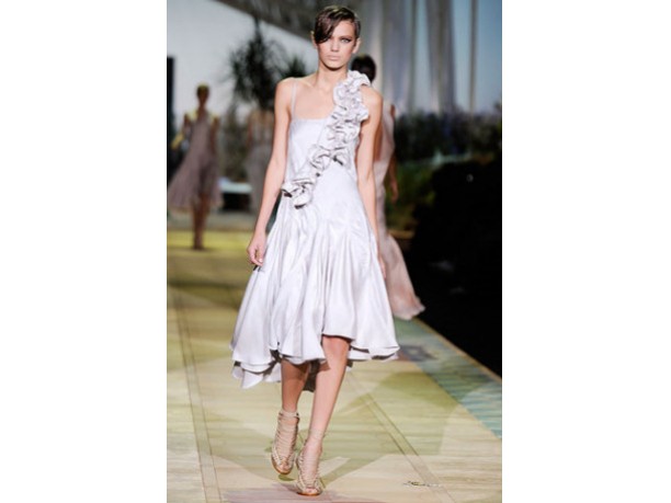 Roberto Cavalli donna sfilata primavera estate 2010