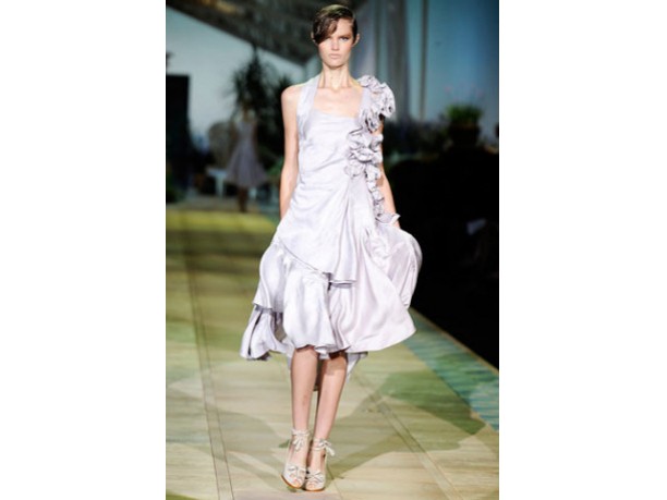 Roberto Cavalli donna sfilata primavera estate 2010