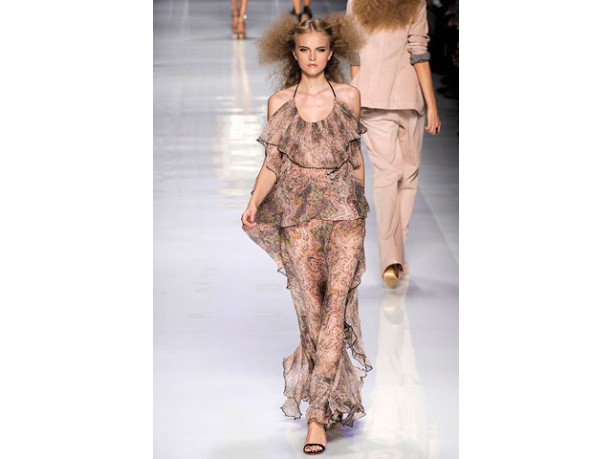 Etro donna sfilata primavera estate 2010