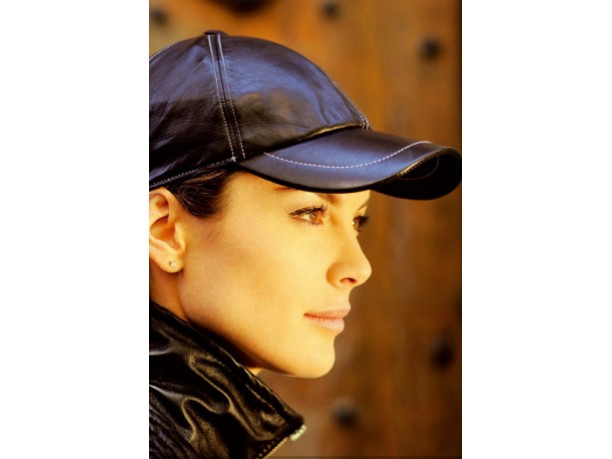 Mercedes-Benz Spot donna autunno inverno 2009 2010