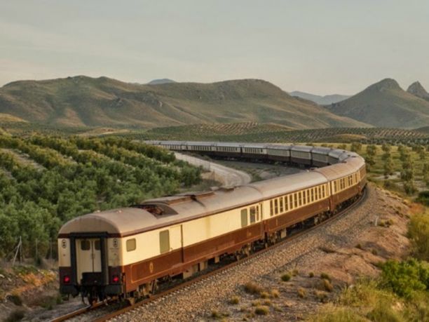 36 viaggi in treno, percorsi meravigliosi in tutto il mondo