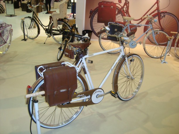 Montante a Bespoke 2009