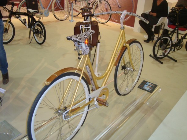 Montante a Bespoke 2009