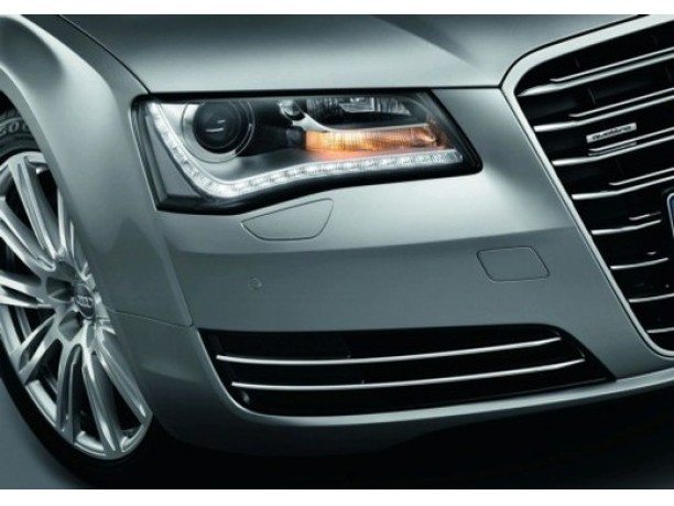 Nuova Audi A8