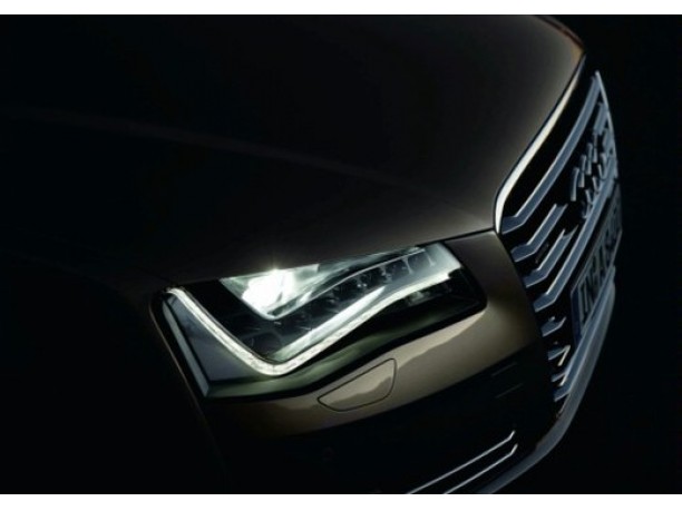 Nuova Audi A8