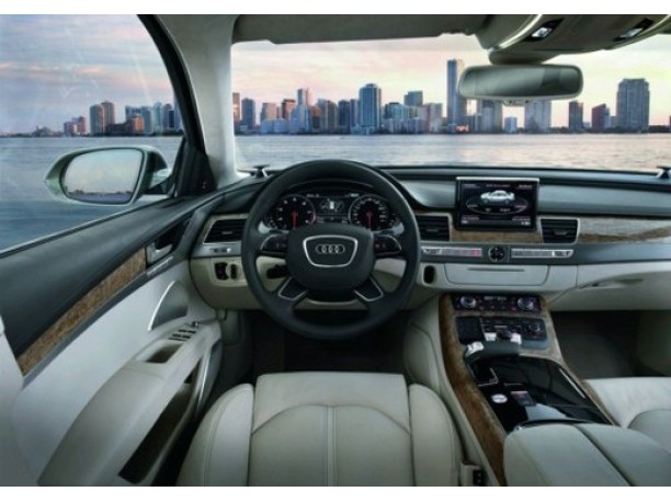 Nuova Audi A8