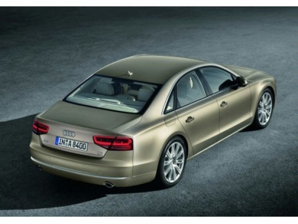 Nuova Audi A8