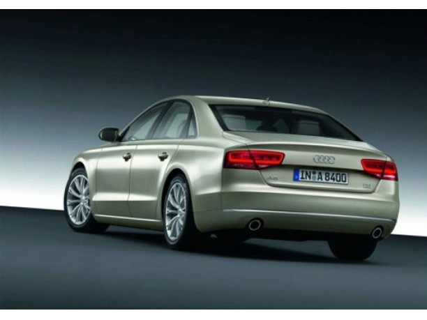 Nuova Audi A8