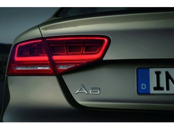Nuova Audi A8