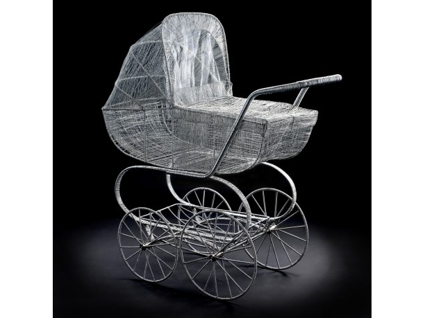 Inglesina rivisita la classica carrozzina