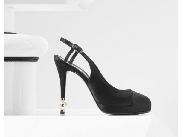 Scarpe Chanel pre-collezione primavera-estate 2010