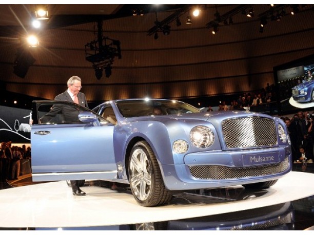 Tibaldi dedica una penna alla Bentley Mulsanne