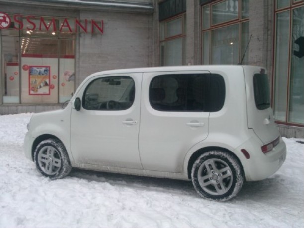Nissan Cube