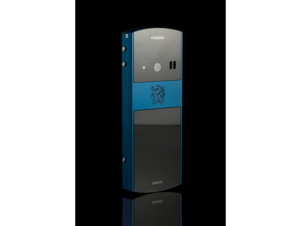 Mobiado Classic 712AZF