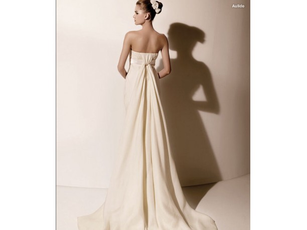 Valentino Collezione Sposa 2010