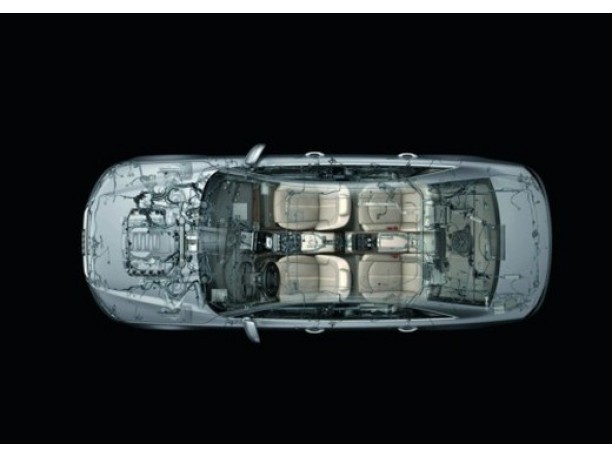 Audi A8 – Porva su strada