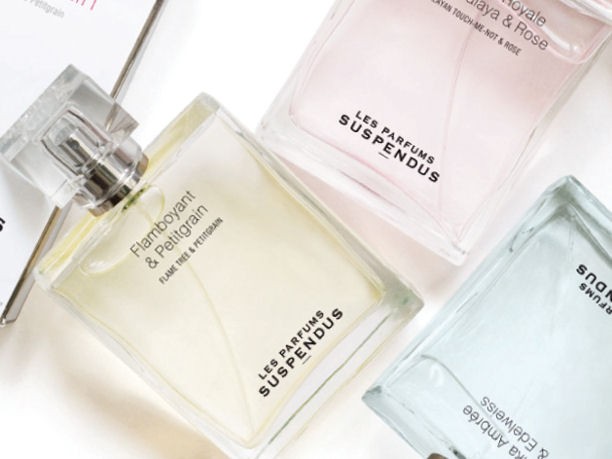 Les Parfums Suspendus